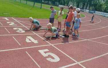 355037969_225278670382413_2528186234757788057_n
