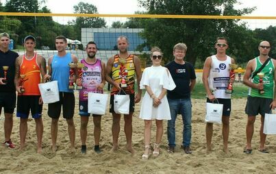 Zdjęcie do Michał Kędzior i Mateusz Czerwiński zwyciężają w Finale Grand Prix Sochaczewa w Siatk&oacute;wce Plażowej