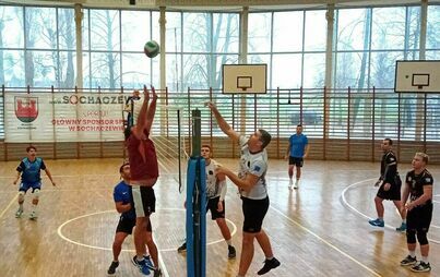 Zdjęcie do Amatorska Liga Piłki Siatkowej po VII kolejce